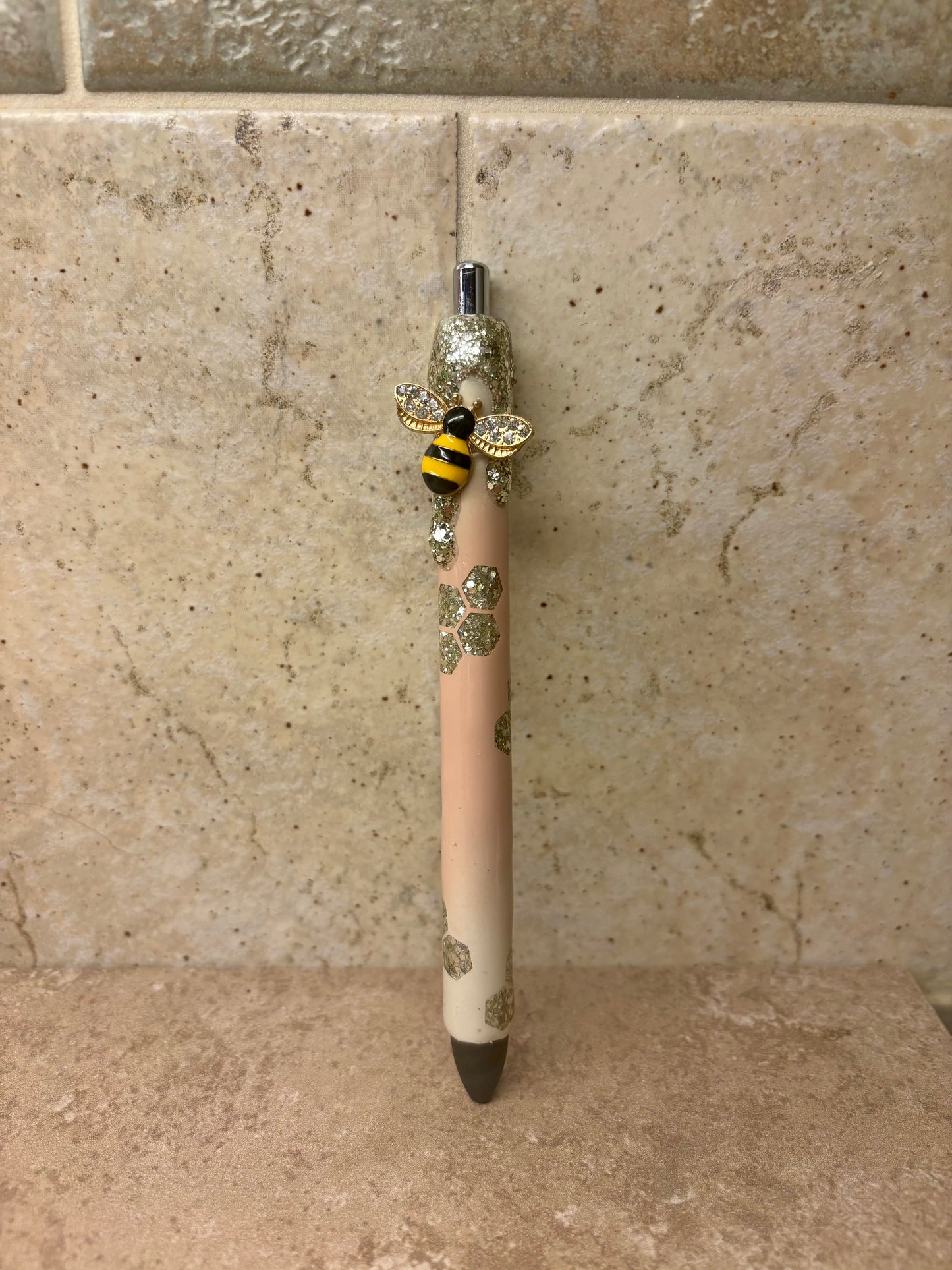 Bee Pen